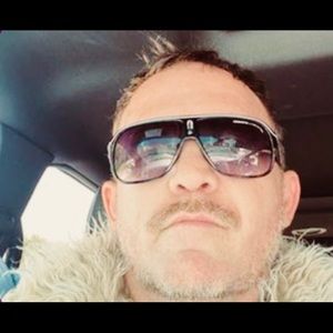 Meet your Posher, Carl